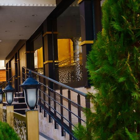 Bayrak Grand Hotel Трабзон Екстериор снимка