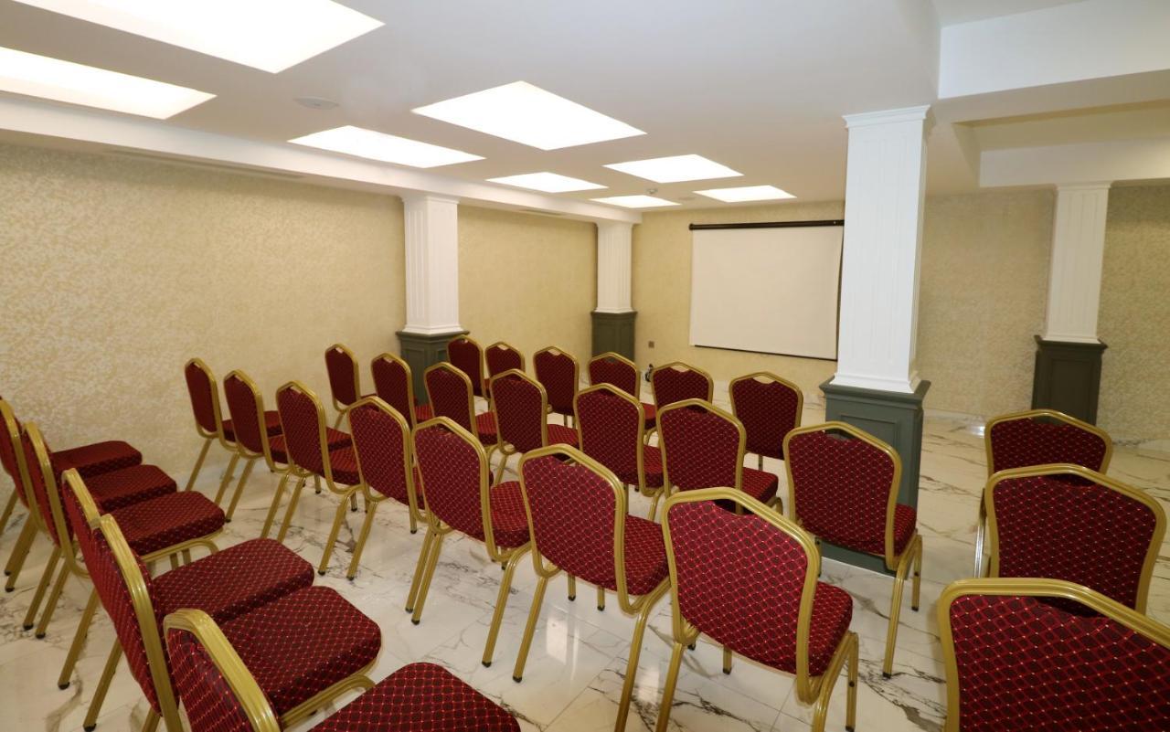Bayrak Grand Hotel Трабзон Екстериор снимка