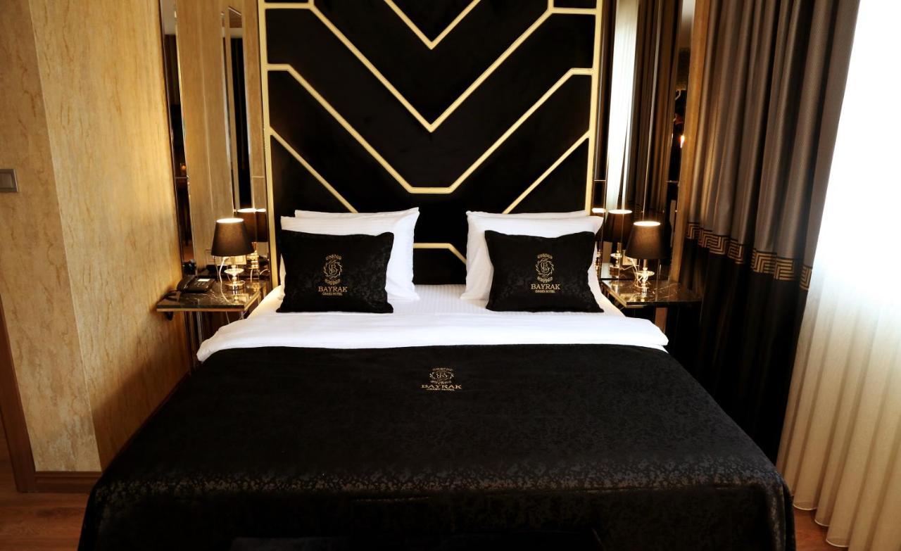 Bayrak Grand Hotel Трабзон Екстериор снимка